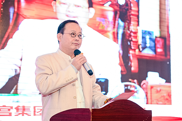 金宮，金宮雞精，金宮味精，金宮火鍋底料，金宮香腸臘肉調(diào)料，金宮小龍蝦調(diào)料，金宮魚(yú)調(diào)料，金宮調(diào)料定制，金宮調(diào)味品定制