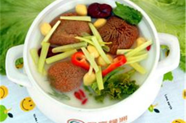 金宮，金宮雞精，金宮味精，金宮火鍋底料，金宮香腸臘肉調(diào)料，金宮小龍蝦調(diào)料，金宮魚(yú)調(diào)料，金宮調(diào)料定制，金宮調(diào)味品定制