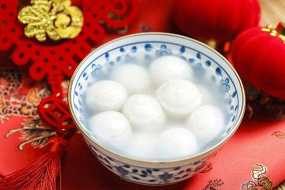 除了元宵，怎么能少了這烤魚呢？