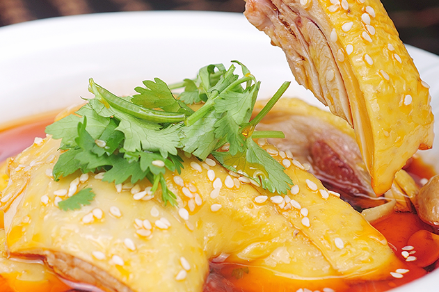 金宮，金宮雞精，金宮味精，金宮火鍋底料，金宮香腸臘肉調(diào)料，金宮小龍蝦調(diào)料，金宮魚(yú)調(diào)料，金宮調(diào)料定制，金宮調(diào)味品定制