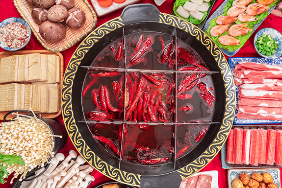 金宮，金宮雞精，金宮味精，金宮火鍋底料，金宮香腸臘肉調(diào)料，金宮小龍蝦調(diào)料，金宮魚(yú)調(diào)料，金宮調(diào)料定制，金宮調(diào)味品定制