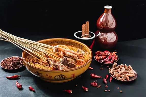 今年?duì)幾h不斷的“生腌”美食——到底好不好？