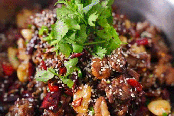 美食面前，沒有一只鴨是 “無(wú)辜”的，無(wú)鴨不夏天，金宮小廚房上新香辣鴨