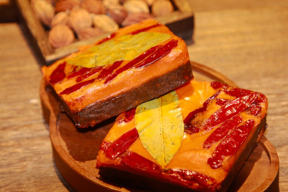 金宮麻辣牛油火鍋底料傳統(tǒng)制作技藝正式申報成都市非物質(zhì)文化遺產(chǎn)！