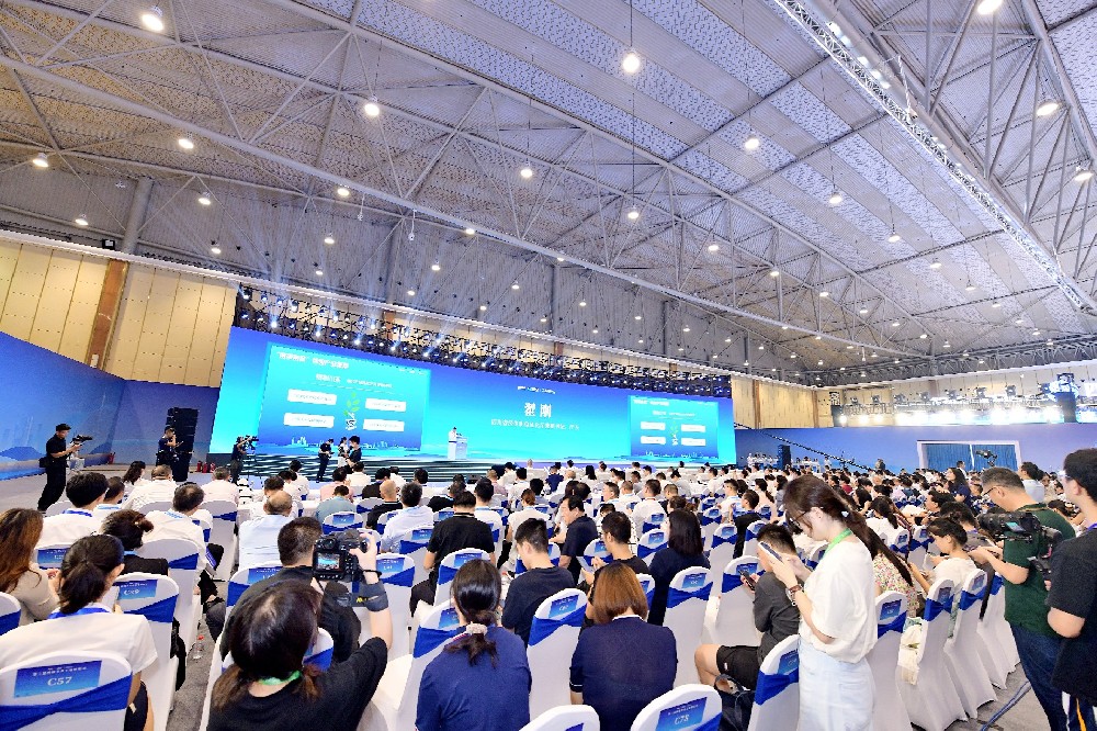 金宮川派味業(yè)亮相成渝美食產(chǎn)業(yè)博覽會，產(chǎn)品廣受矚目